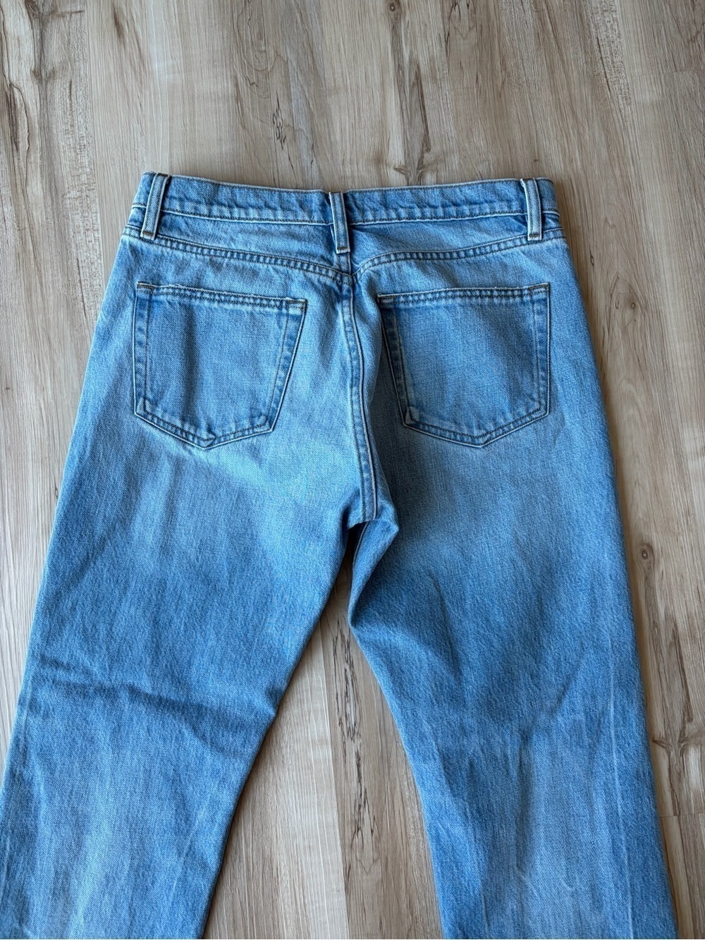 Frame High Rise Boyfriend Distressed Jeans - Picture 8 of 9